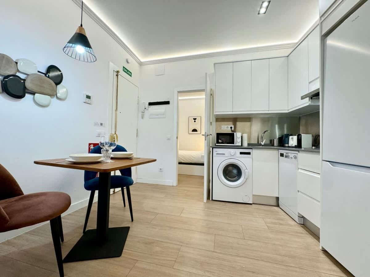 Plaza Mayor Cozy Private Apartment With Ac Madryt Zewnętrze zdjęcie